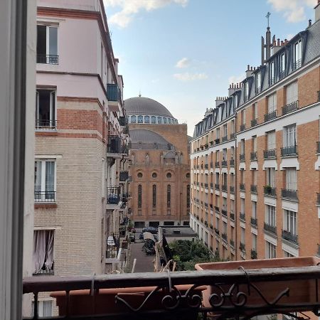 Un Appartement Typique Parisien / A Typical Parisian Apartment Exterior foto